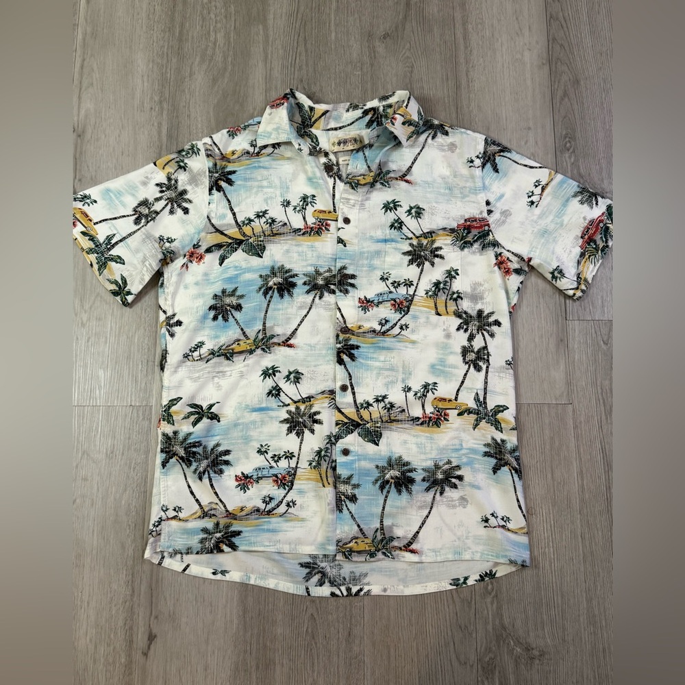 Campia Moda Men’s Short Sleeve Button Up White Hawaiian Shirt Medium